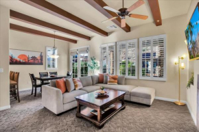 Upstairs 1BR Villa with Impeccable Views #A